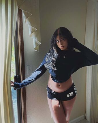 Blasty Photo Fuites Nudes OnlyFans 12