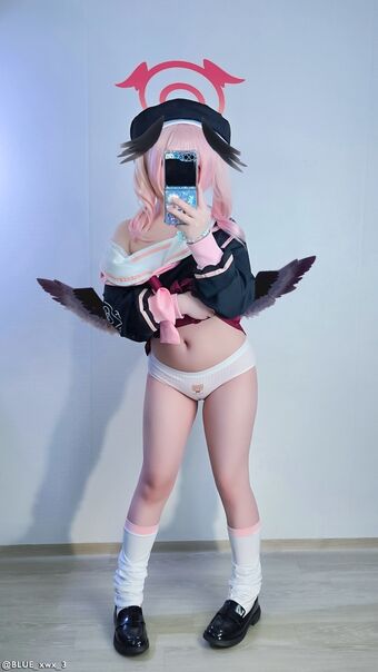 Blue Ming Photo Fuites Nudes OnlyFans 2