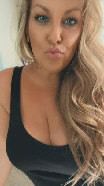 Boobsradley