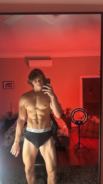 boyfromphub