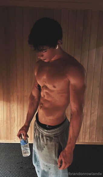 brandonrowlandx