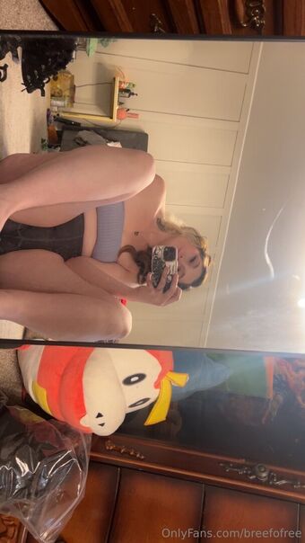 breefofree Photo Fuites Nudes OnlyFans 31