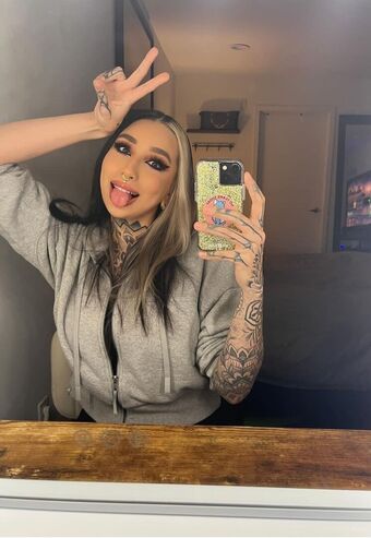 Bri Uvina Photo Fuites Nudes OnlyFans 8