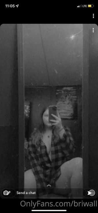 briwall Photo Fuites Nudes OnlyFans 2