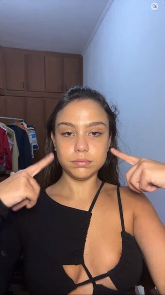 Bruna16 Photo Fuites Nudes OnlyFans 15