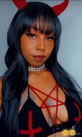 bugslife95 Photo Fuites Nudes OnlyFans 9