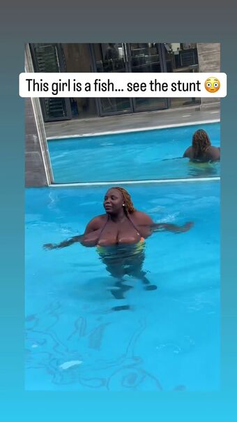 Busty Vivian Photo Fuites Nudes OnlyFans 55