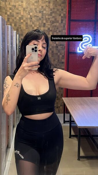 Ca_rou Photo Fuites Nudes OnlyFans 23