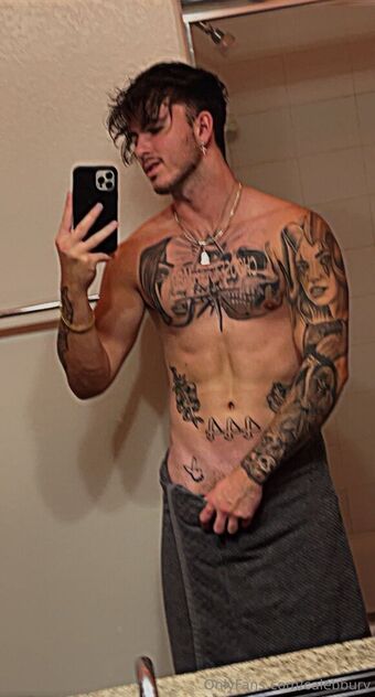 calebbury Photo Fuites Nudes OnlyFans 4