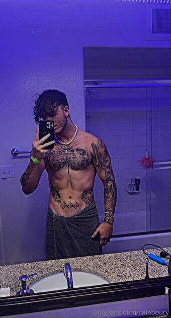 calebbury Photo Fuites Nudes OnlyFans 11