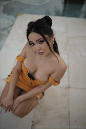 callmelaurittafree Photo Fuites Nudes OnlyFans 10