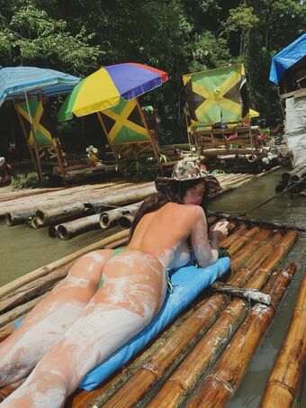 callmeslooo Photo Fuites Nudes OnlyFans 134