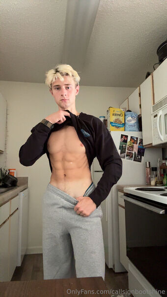 callsignbootshine Photo Fuites Nudes OnlyFans 1