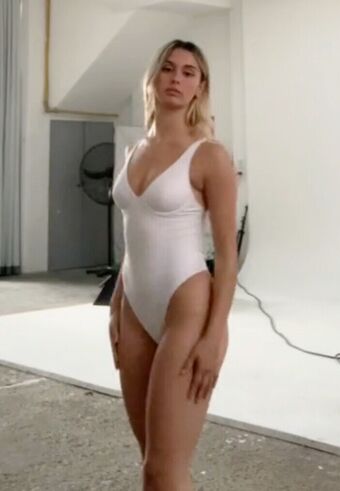 Cande Simoneit Photo Fuites Nudes OnlyFans 20