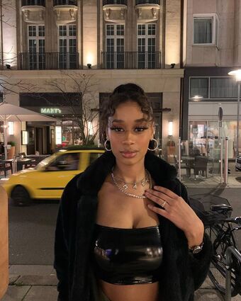 Capeverdian Photo Fuites Nudes OnlyFans 21