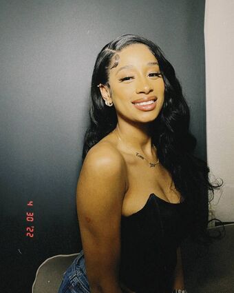 Capeverdian Photo Fuites Nudes OnlyFans 40