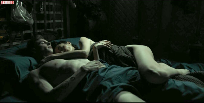 Cara Gee Photo Fuites Nudes OnlyFans 9