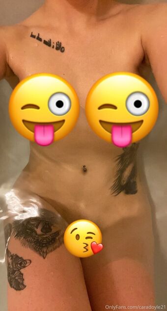 caradoyle21 Photo Fuites Nudes OnlyFans 18