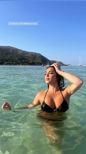 Carla Alvarez Photo Fuites Nudes OnlyFans 5