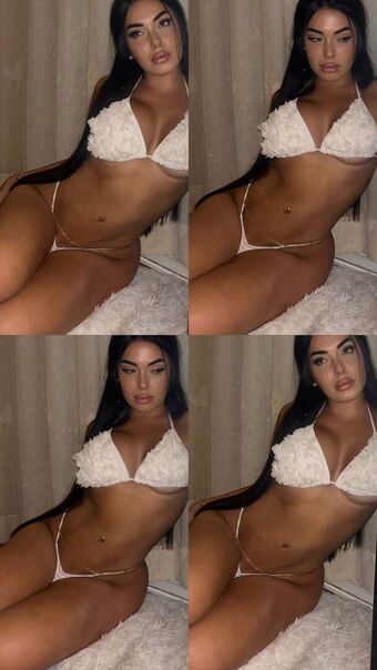 Carla Alvarez Photo Fuites Nudes OnlyFans 14