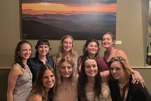 Caroline Casbon Photo Fuites Nudes OnlyFans 9