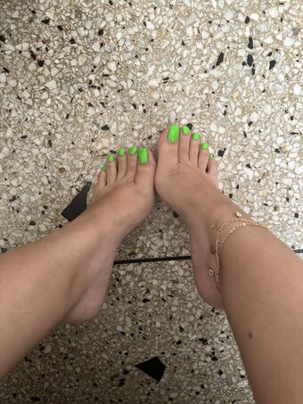 Caropies Itscaropiess Caro