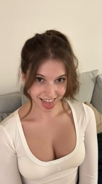 CCashley Photo Fuites Nudes OnlyFans 11