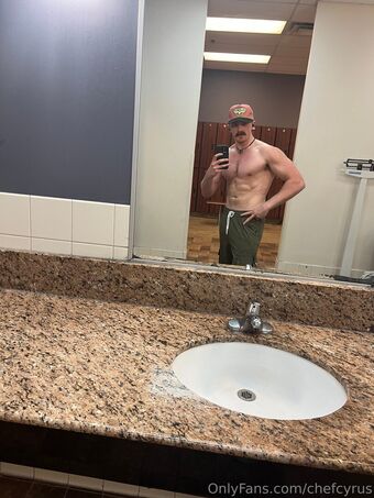 chefcyrus Photo Fuites Nudes OnlyFans 15