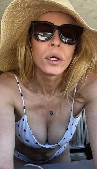 Chelsea Handler Photo Fuites Nudes OnlyFans 66