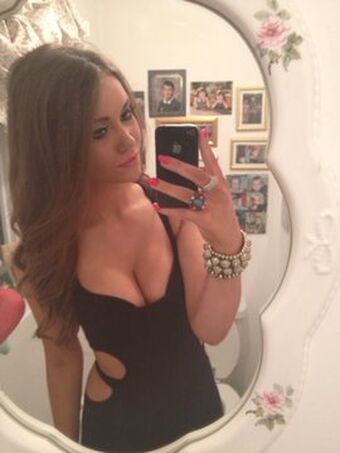 Chloe Bain