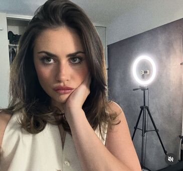 Chloe W Breen Photo Fuites Nudes OnlyFans 1