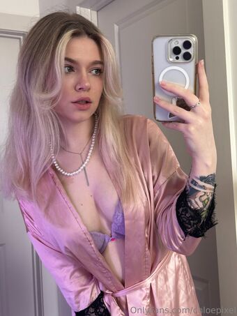 chloepixel Photo Fuites Nudes OnlyFans 27