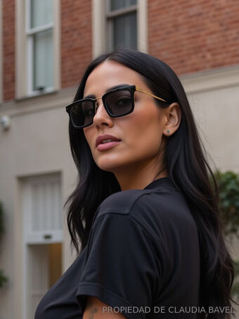 claudiabavel Photo Fuites Nudes OnlyFans 21