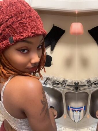 Cleocrt Photo Fuites Nudes OnlyFans 47