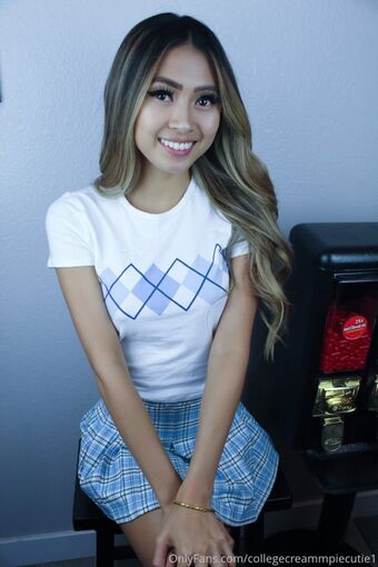 Collegecreammpiecutie1