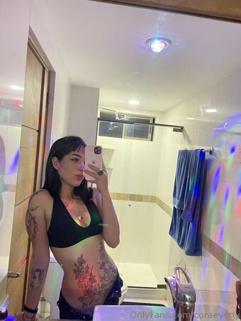 coraeverly Photo Fuites Nudes OnlyFans 15