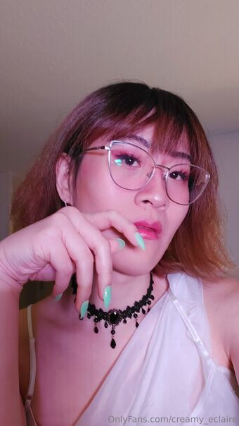 creamy_eclaire
