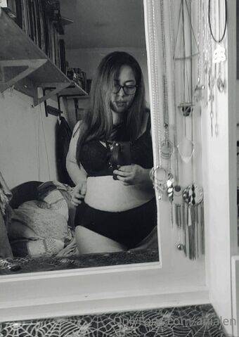 curvy_gothick