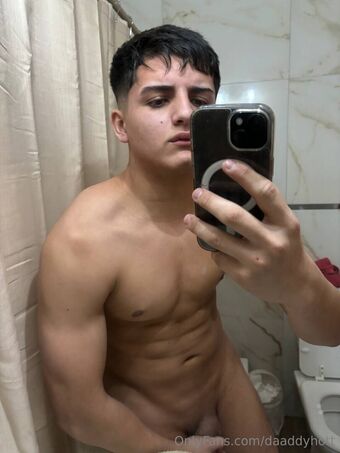 daaddyhott Photo Fuites Nudes OnlyFans 6