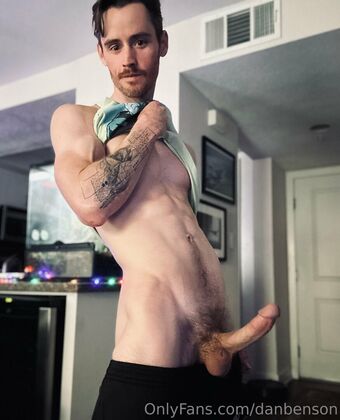 danbenson Photo Fuites Nudes OnlyFans 42