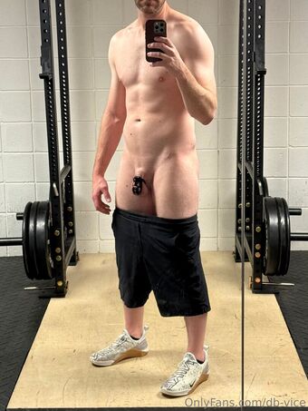 db-vice Photo Fuites Nudes OnlyFans 29