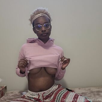 deedeebee96 Photo Fuites Nudes OnlyFans 16