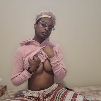 deedeebee96 Photo Fuites Nudes OnlyFans 17