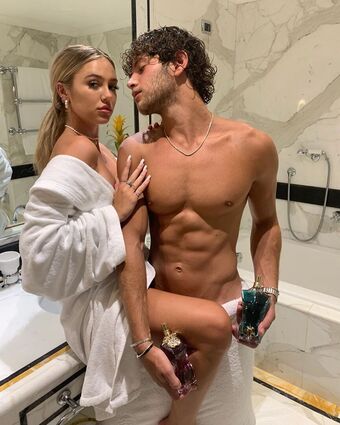 Delilah Belle Photo Fuites Nudes OnlyFans 20