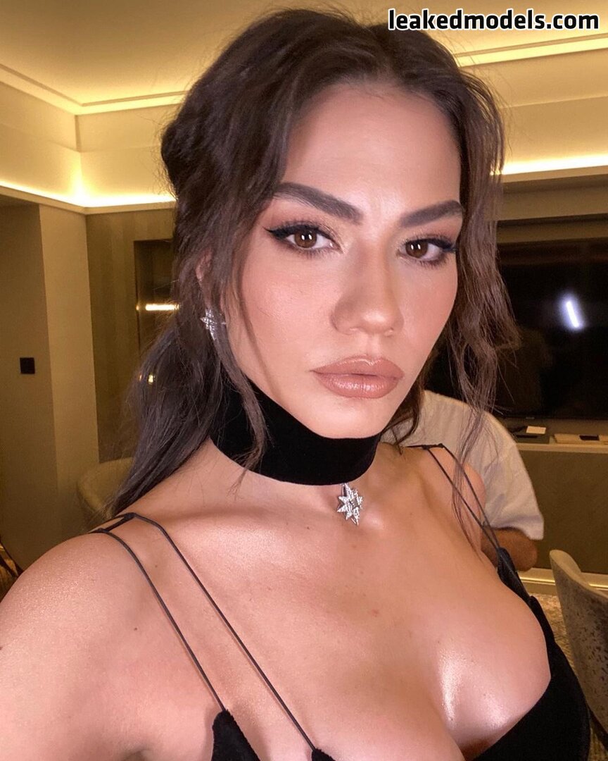 Demet Ozdemir  Demet Özdemir  demetozdemir Photo Nude Leaks OnlyFans 19  - Modèles Leakées