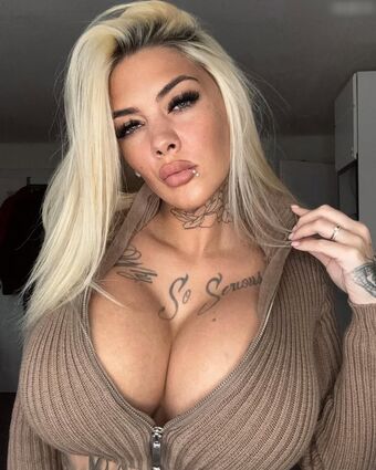 Deminecka Photo Fuites Nudes OnlyFans 42