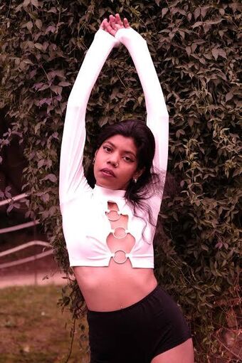Desi Devi Photo Fuites Nudes OnlyFans 28