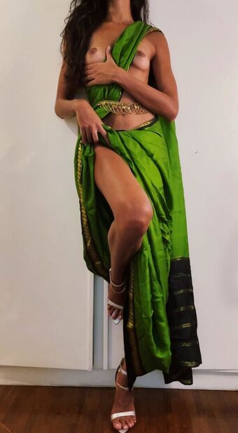 Desigoddess989