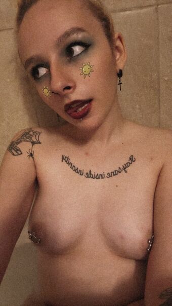 devilsbunni66 Photo Fuites Nudes OnlyFans 49