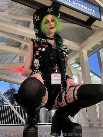 deviouslilwolf